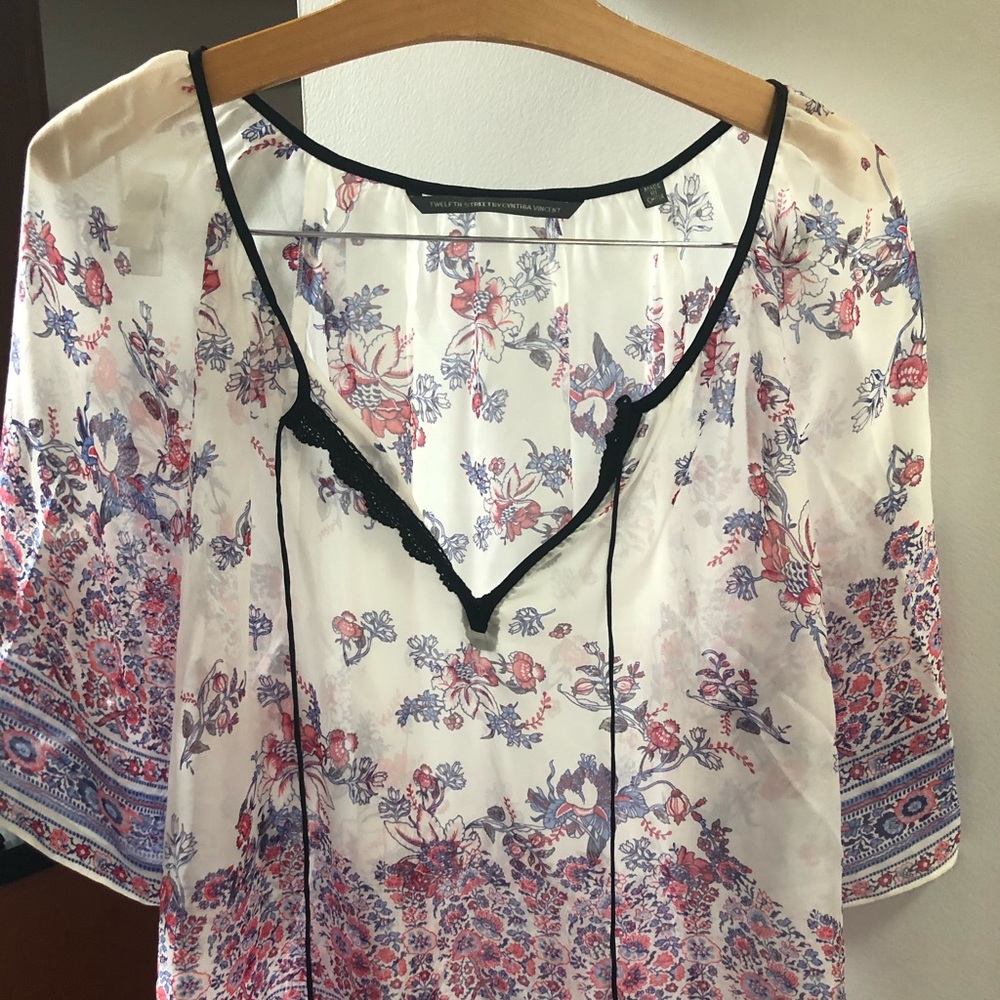 Twelfth street Bloomingdales top